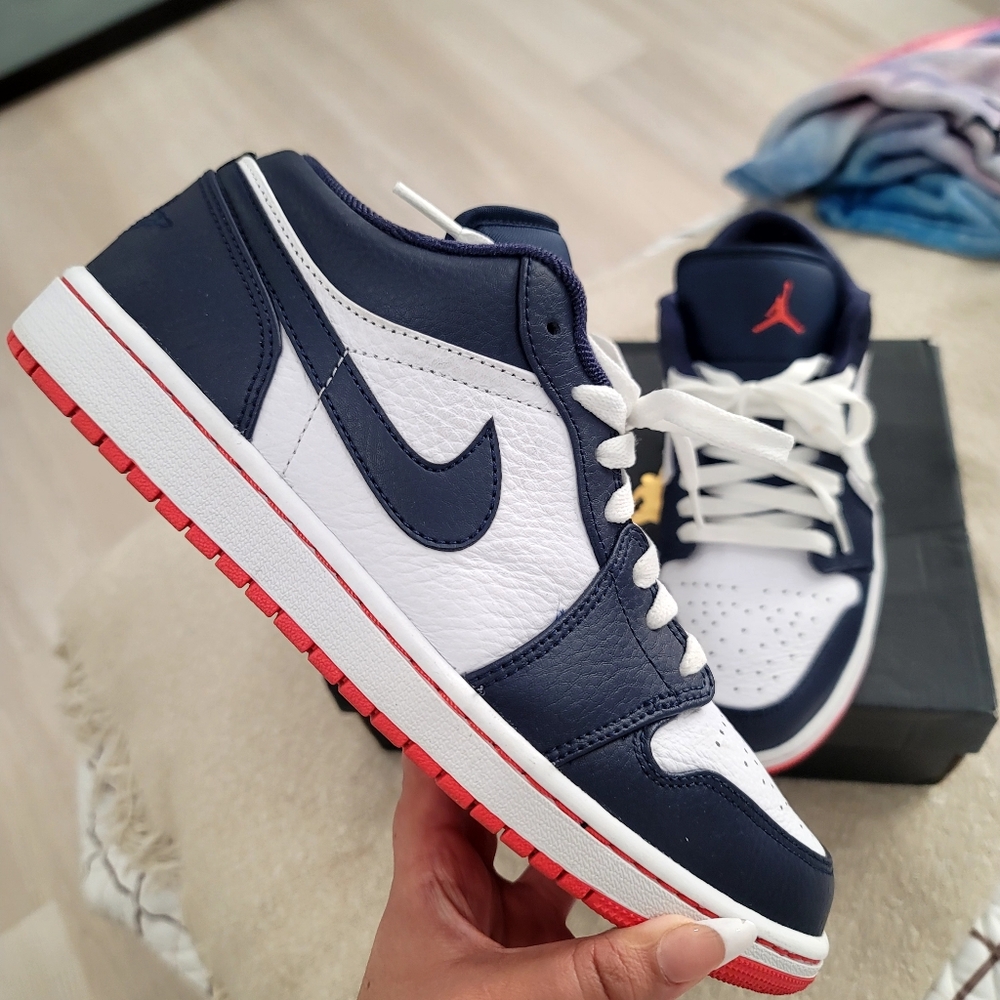Air Jordan 1 Low USA Midnight Navy Red White 553558-401 Size 10 Gently Used - Picture 7 of 17